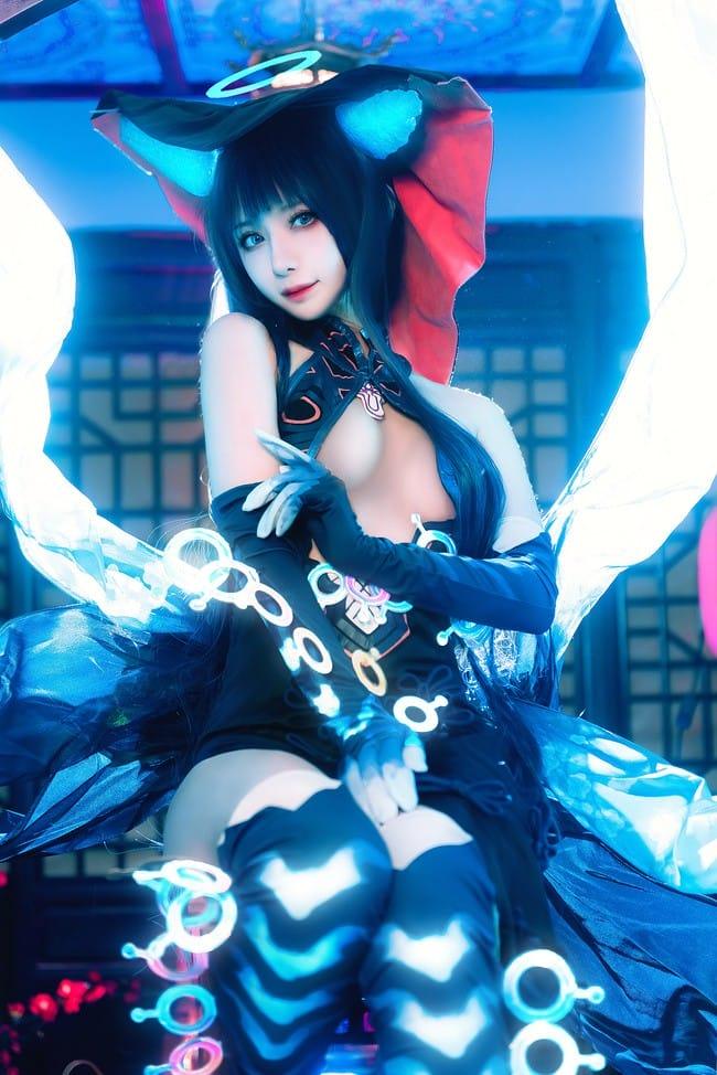 Shika小鹿鹿 – NO.096 杨玉环 [18P-123MB]