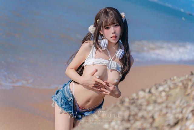 咬一口兔娘(yiko湿润兔) – 八月订阅『海音旋律』Mr.Chu [71P1V 1.44GB]-2
